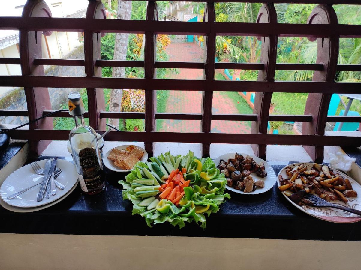 Happy Buddha Homestay Varkala Exterior foto
