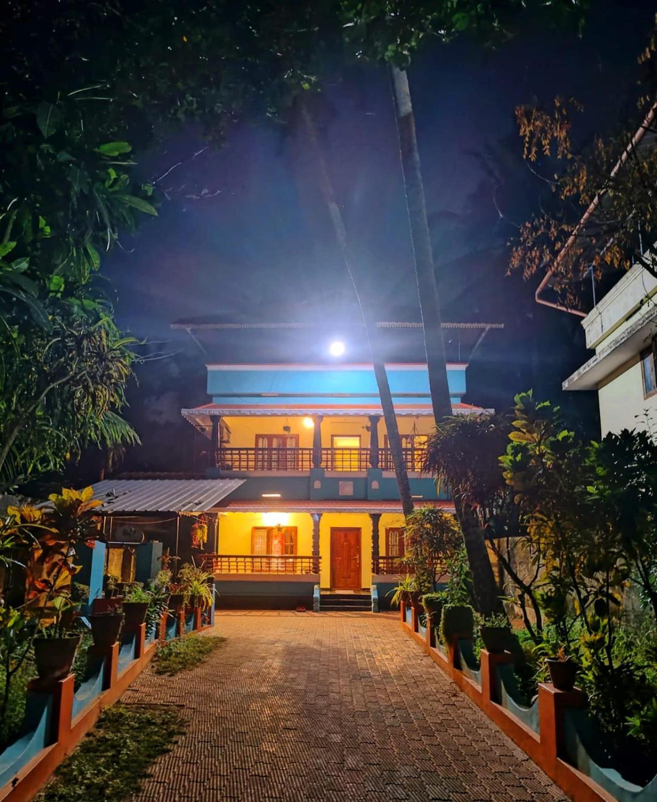 Happy Buddha Homestay Varkala Exterior foto